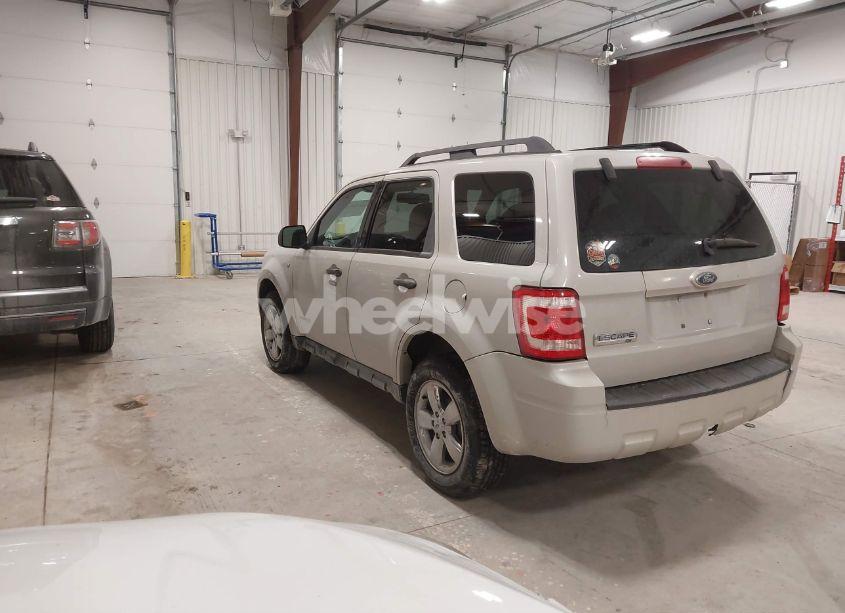 Photo 3 of 2008 Ford Escape XLT (VIN 1FMCU03188KD14903)