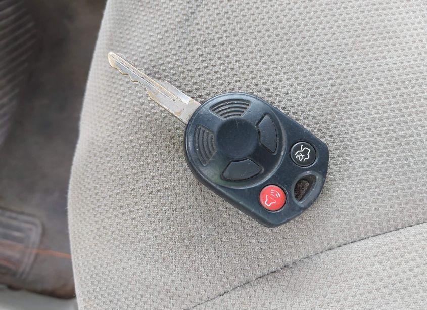 Photo 11 of 2008 Ford Escape XLT (VIN 1FMCU03188KD85485)