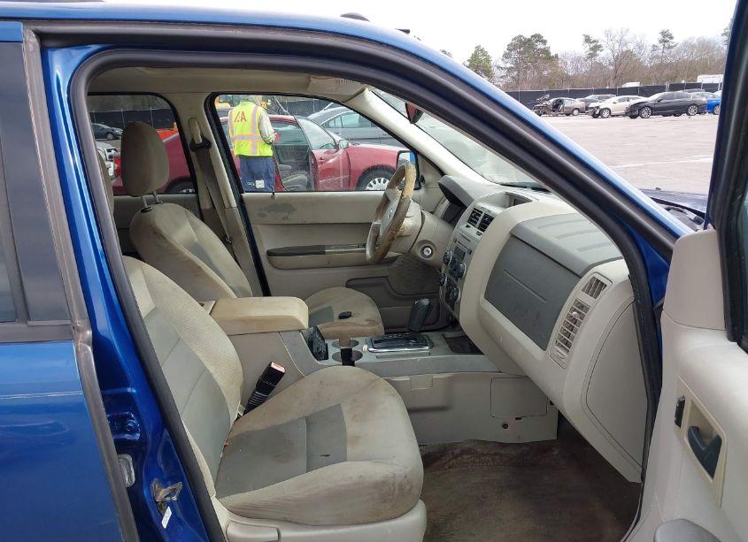 Photo 5 of 2008 Ford Escape XLT (VIN 1FMCU03188KD85485)