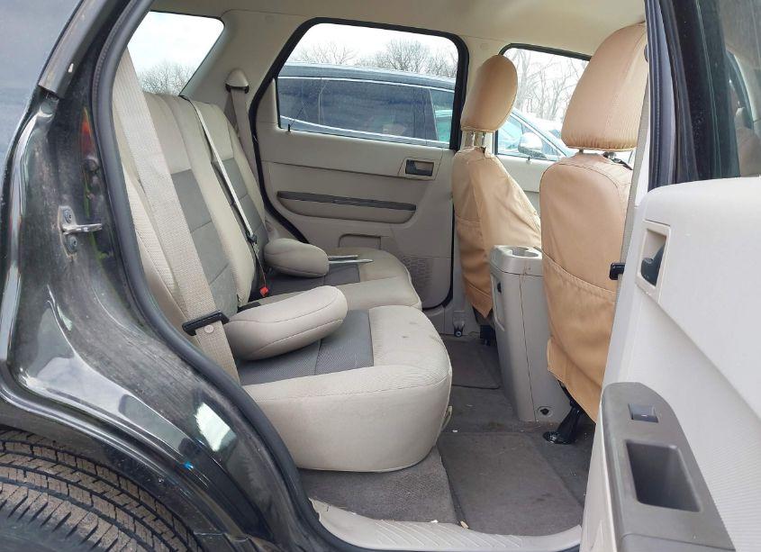Photo 8 of 2008 Ford Escape XLT (VIN 1FMCU03188KE59469)