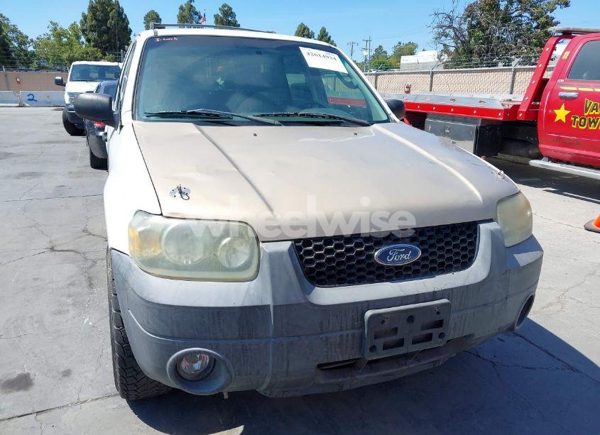 Photo 6 of 2005 Ford Escape XLT (VIN 1FMCU03195KA67225)