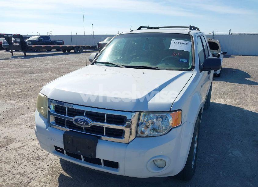 Photo 6 of 2008 Ford Escape XLT (VIN 1FMCU03198KA86510)