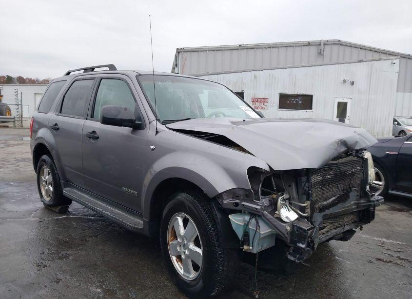 2008 Ford Escape XLT (VIN 1FMCU03198KC06418) main photo