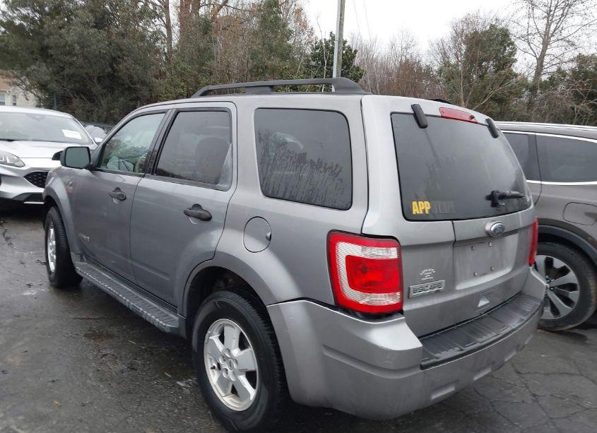 Photo 3 of 2008 Ford Escape XLT (VIN 1FMCU03198KC06418)