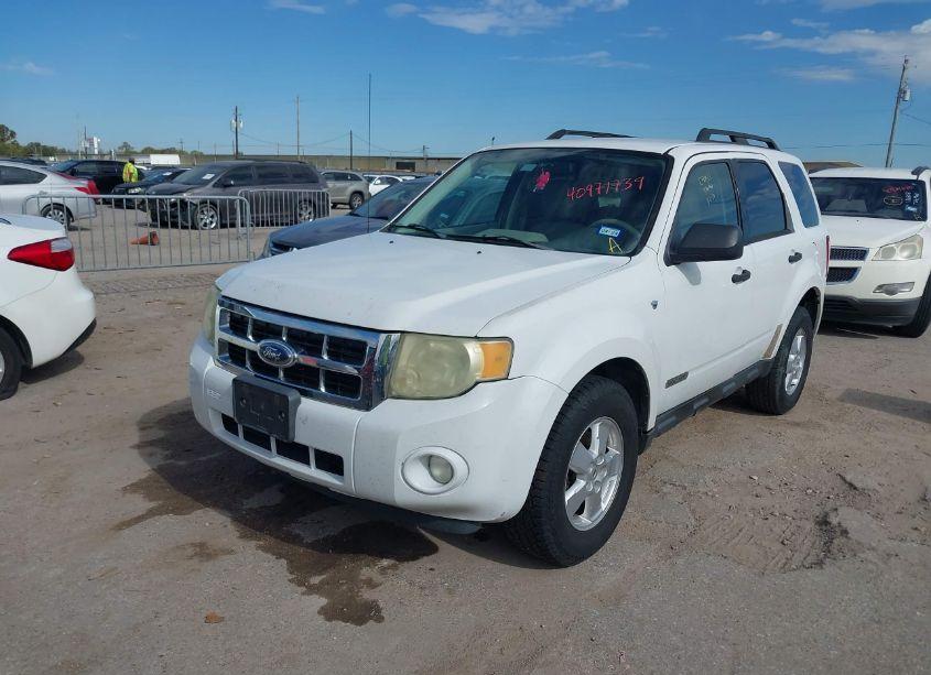 Photo 2 of 2008 Ford Escape XLT (VIN 1FMCU03198KC90921)
