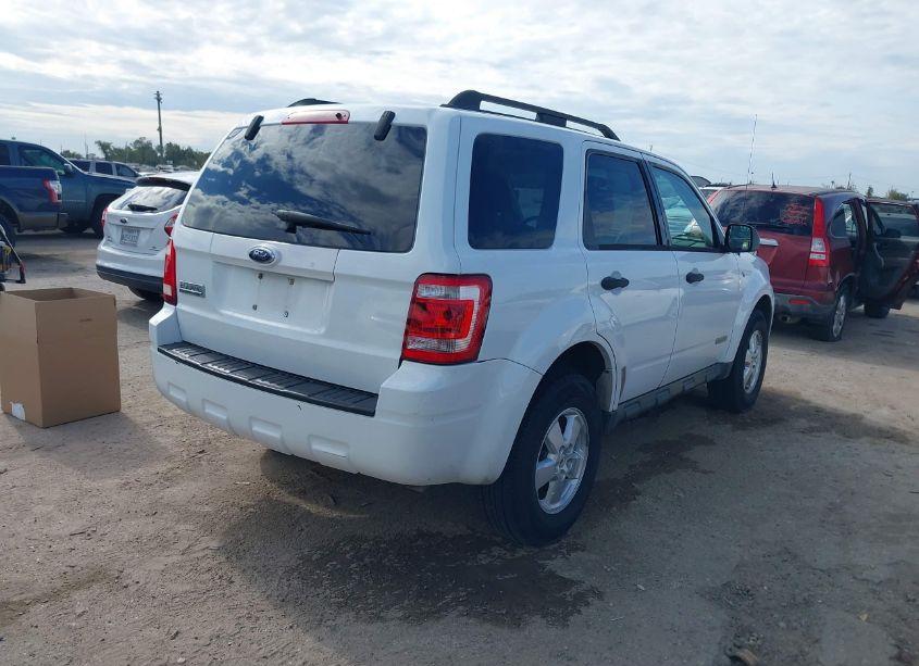 Photo 4 of 2008 Ford Escape XLT (VIN 1FMCU03198KC90921)