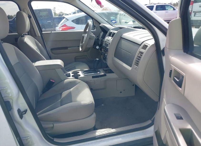 Photo 5 of 2008 Ford Escape XLT (VIN 1FMCU03198KC90921)