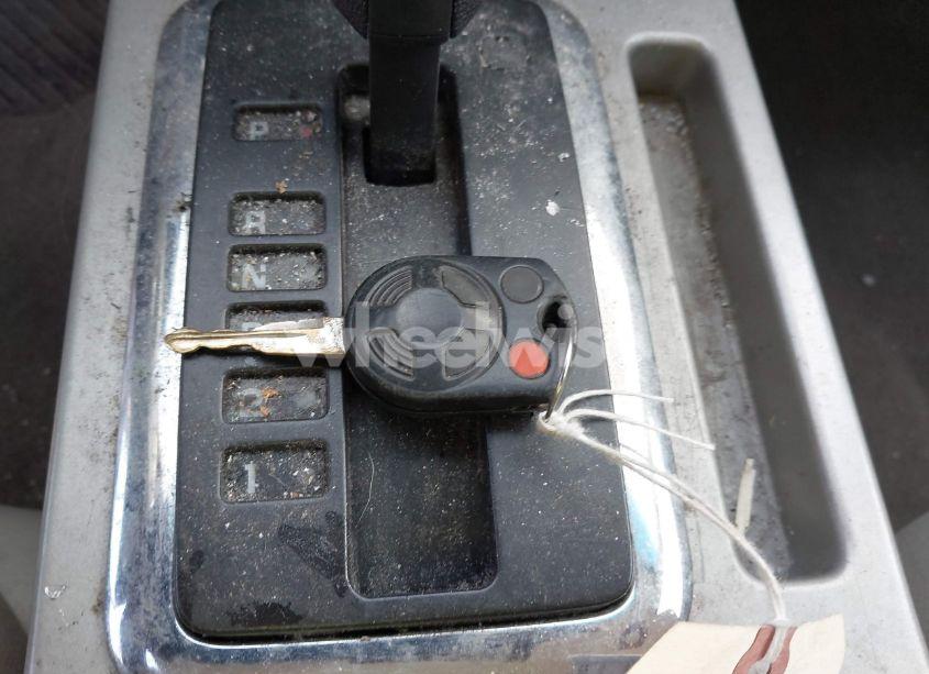 Photo 11 of 2008 Ford Escape XLT (VIN 1FMCU03198KE47234)