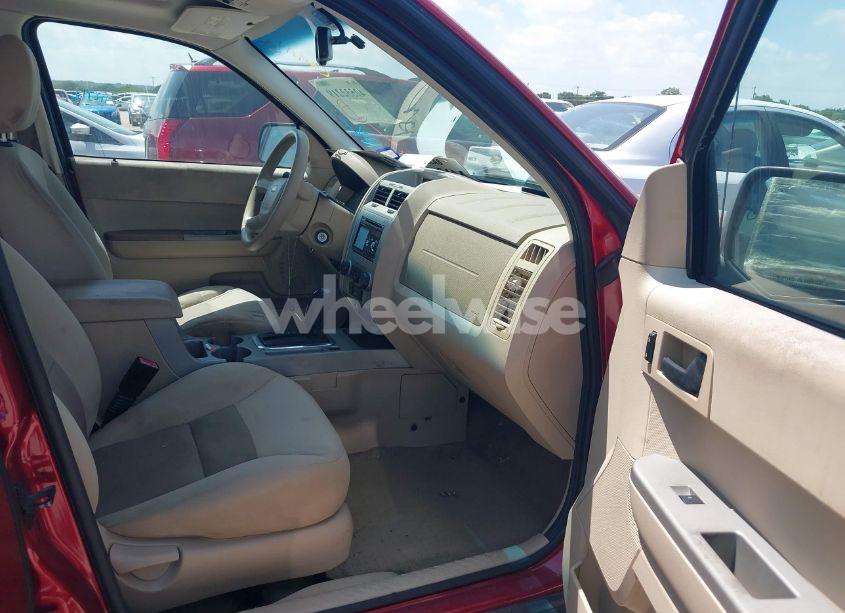 Photo 5 of 2008 Ford Escape XLT (VIN 1FMCU03198KE78628)