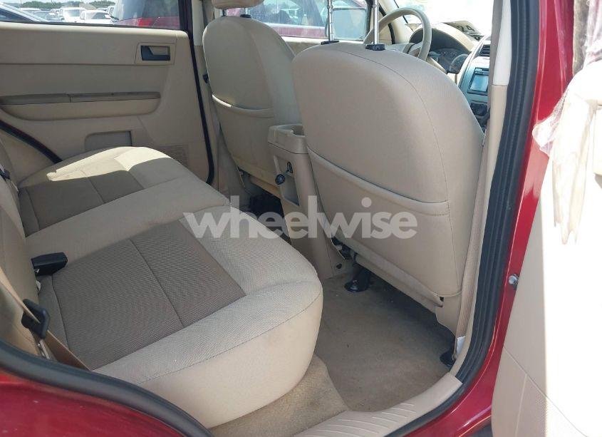 Photo 8 of 2008 Ford Escape XLT (VIN 1FMCU03198KE78628)