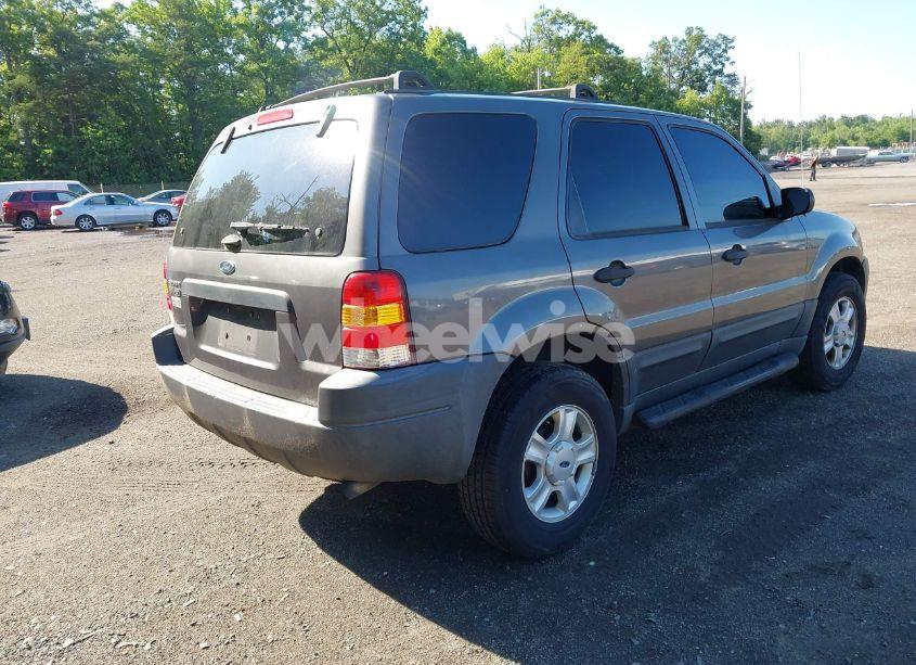 Photo 4 of 2004 Ford Escape XLT (VIN 1FMCU031X4DA18148)