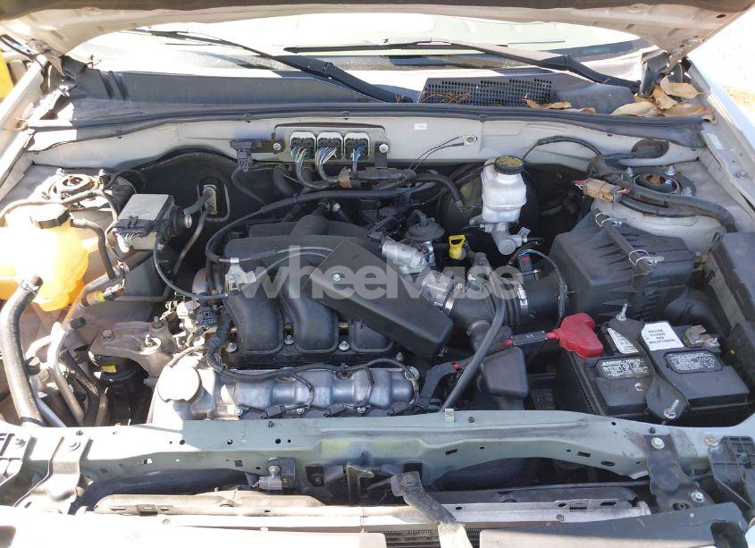 Photo 10 of 2008 Ford Escape XLT (VIN 1FMCU031X8KA81705)