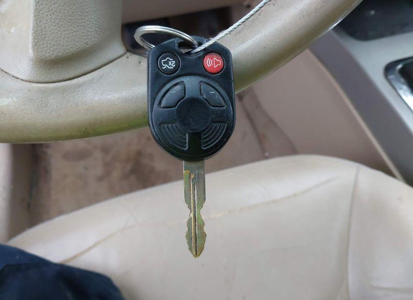 Photo 11 of 2008 Ford Escape XLT (VIN 1FMCU031X8KB36329)