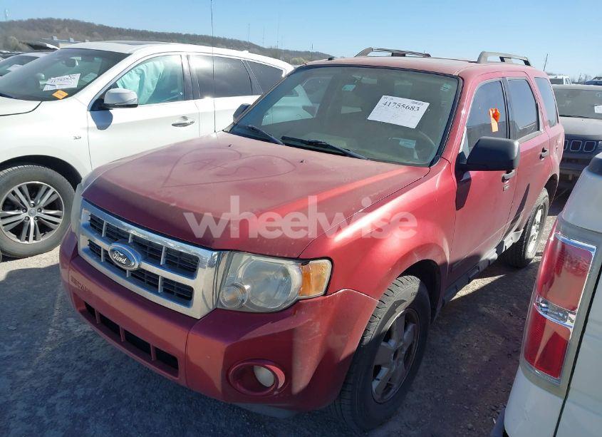Photo 2 of 2008 Ford Escape XLT (VIN 1FMCU031X8KE48053)