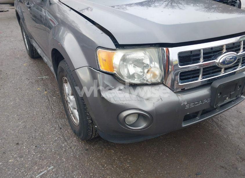 Photo 6 of 2009 Ford Escape XLT (VIN 1FMCU03709KA51747)