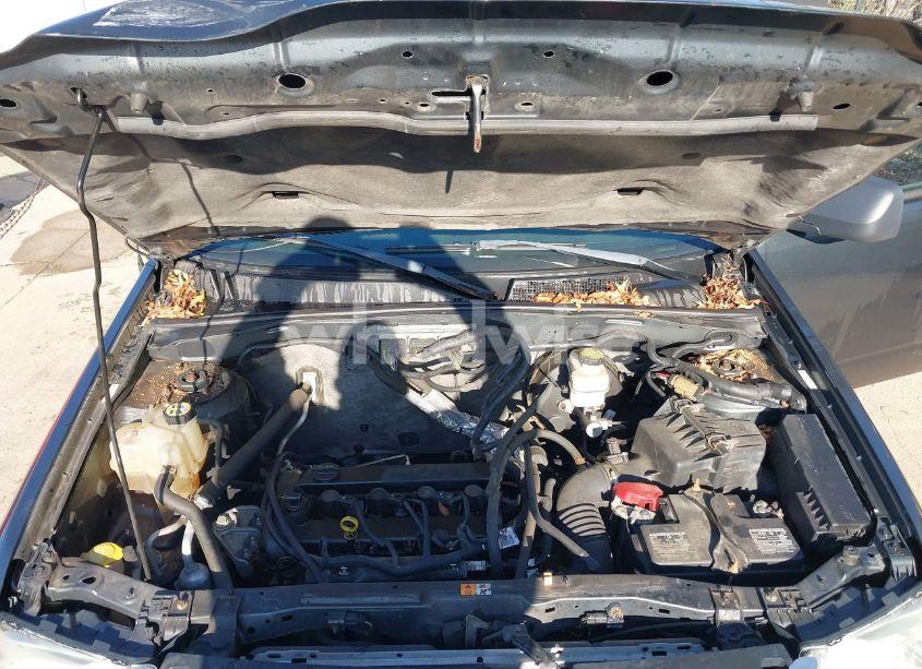 Photo 10 of 2009 Ford Escape XLT (VIN 1FMCU03709KB87490)