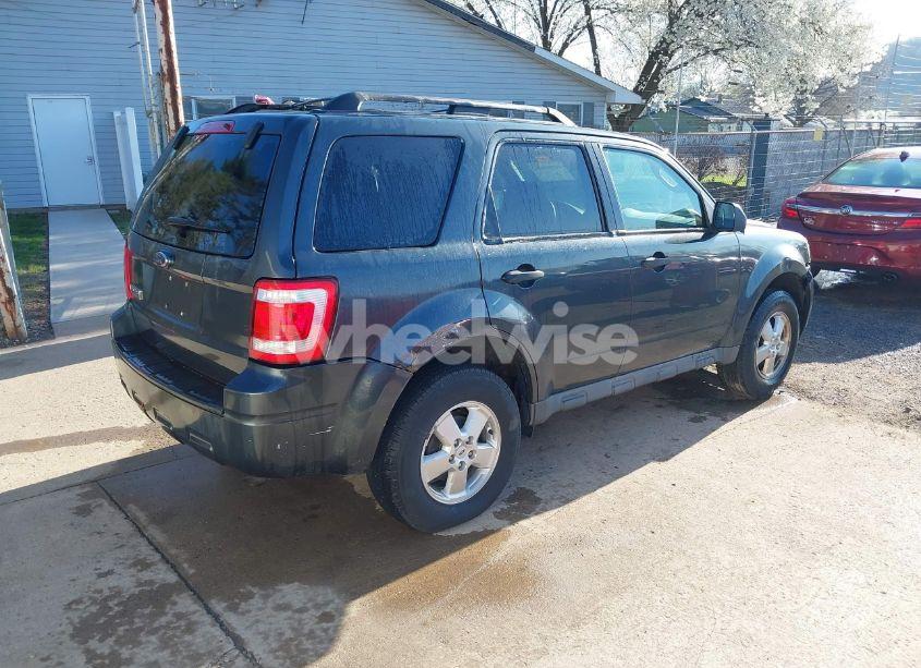 Photo 4 of 2009 Ford Escape XLT (VIN 1FMCU03709KB87490)