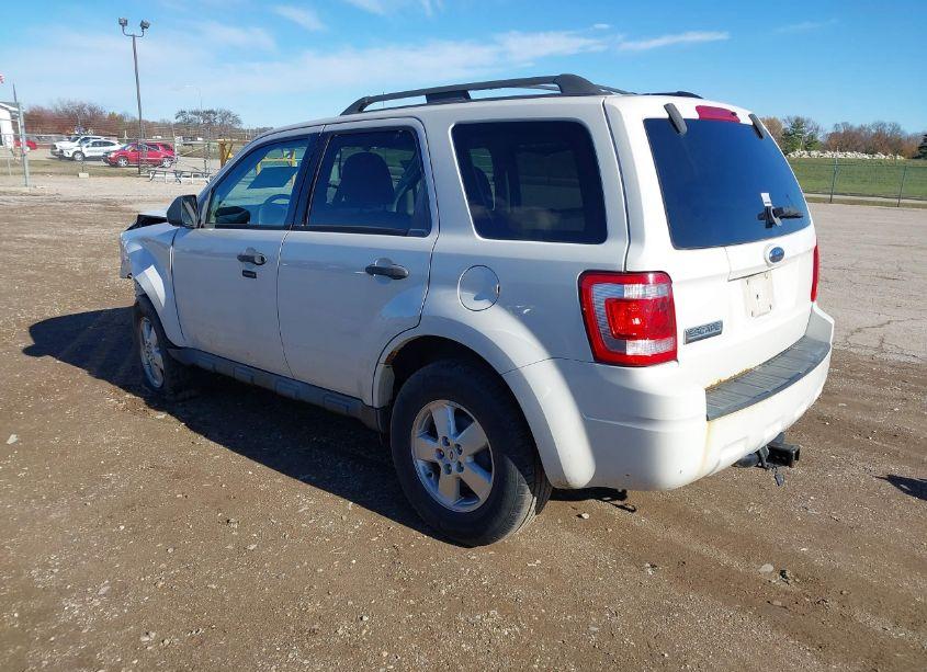 Photo 3 of 2009 Ford Escape XLT (VIN 1FMCU03709KC68098)