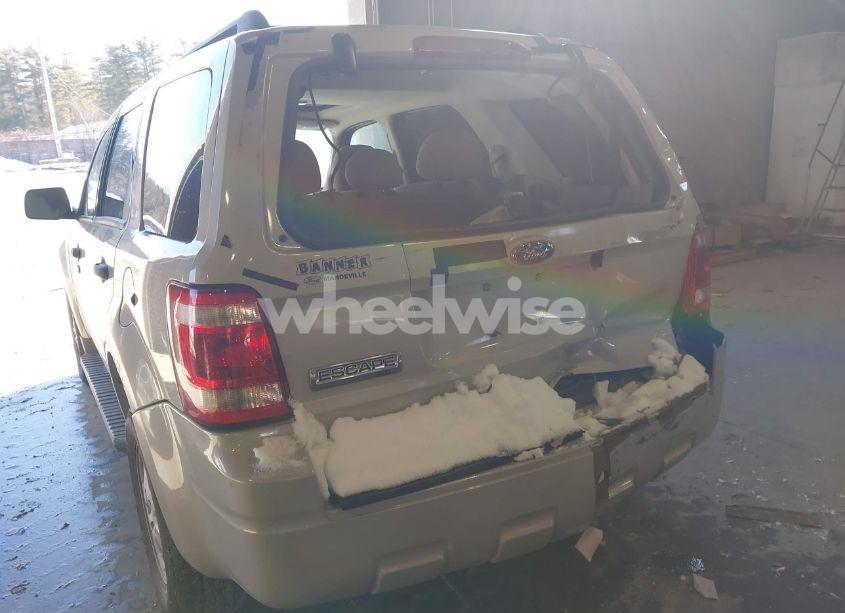 Photo 6 of 2009 Ford Escape XLT (VIN 1FMCU03719KA08938)