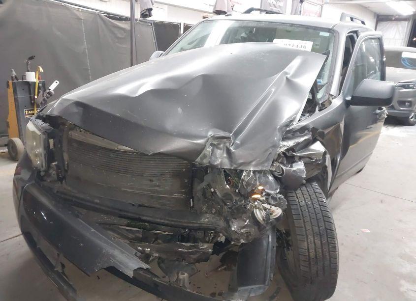 Photo 2 of 2009 Ford Escape XLT (VIN 1FMCU03719KC57644)