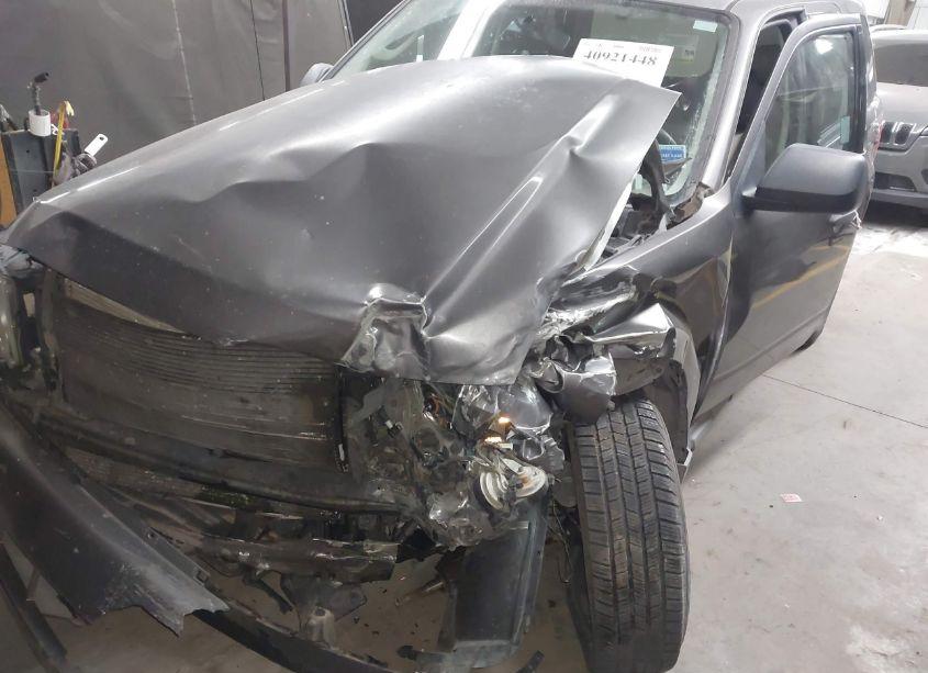 Photo 6 of 2009 Ford Escape XLT (VIN 1FMCU03719KC57644)