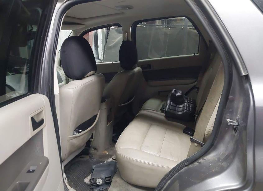 Photo 8 of 2009 Ford Escape XLT (VIN 1FMCU03719KC57644)