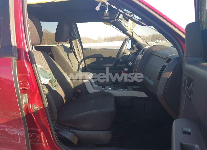 Photo 5 of 2009 Ford Escape XLT (VIN 1FMCU03729KA25750)