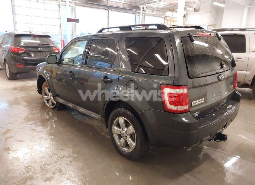 Photo 3 of 2009 Ford Escape XLT (VIN 1FMCU03729KC04211)