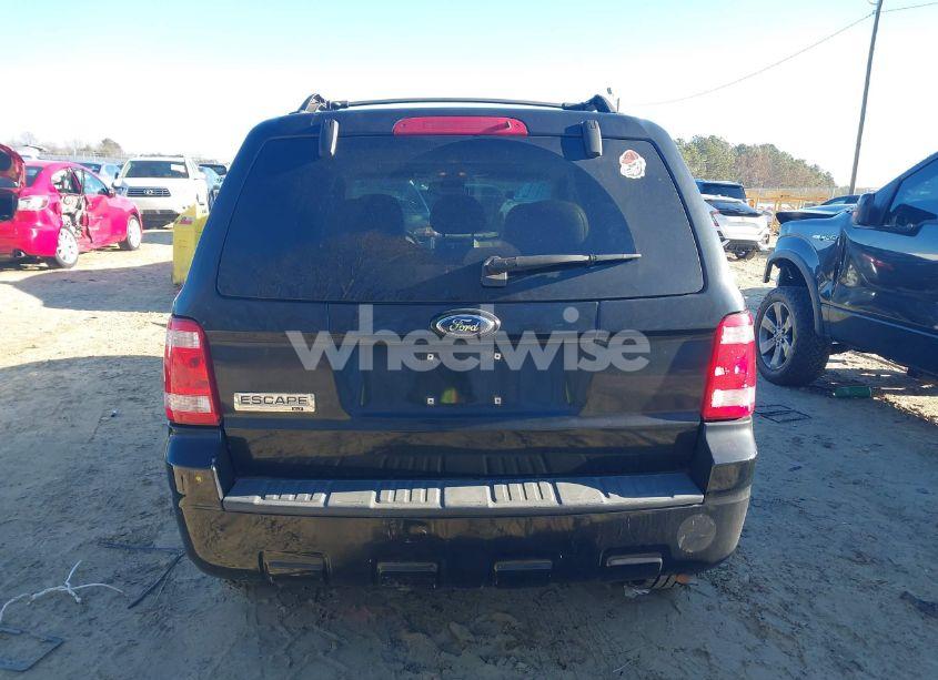 Photo 15 of 2009 Ford Escape XLT (VIN 1FMCU03739KC99815)