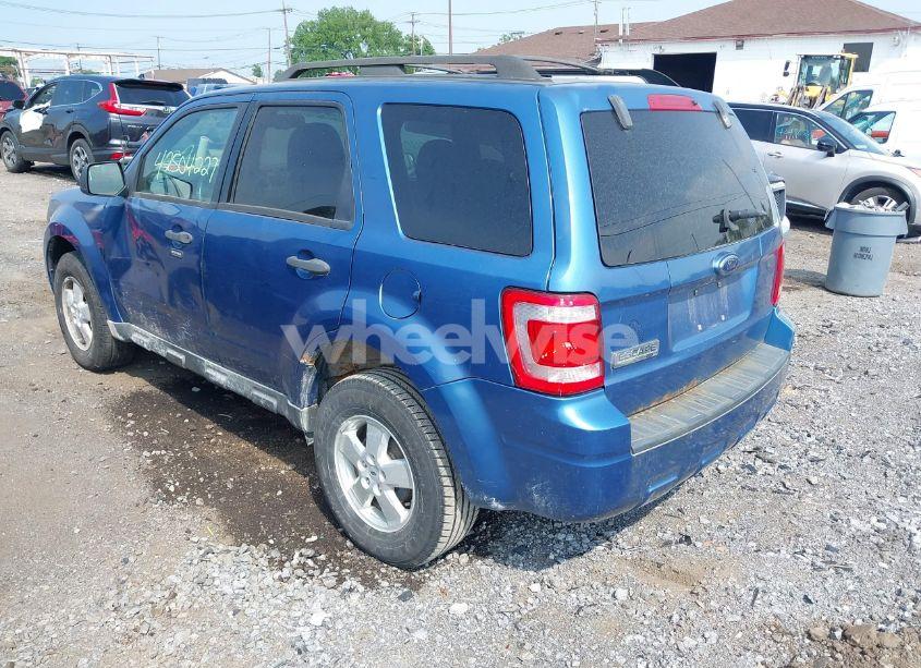 Photo 3 of 2009 Ford Escape XLT (VIN 1FMCU03739KC99958)