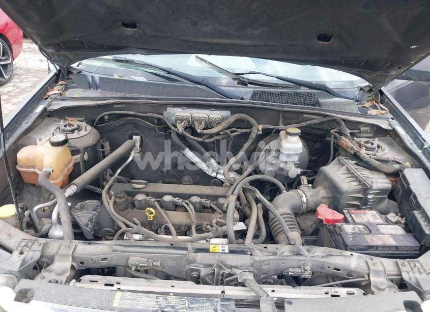 Photo 10 of 2009 Ford Escape XLT (VIN 1FMCU03749KA29640)