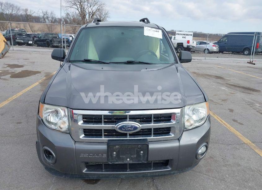 Photo 12 of 2009 Ford Escape XLT (VIN 1FMCU03749KA56093)
