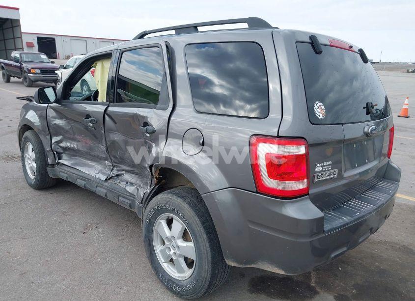 Photo 3 of 2009 Ford Escape XLT (VIN 1FMCU03749KA56093)