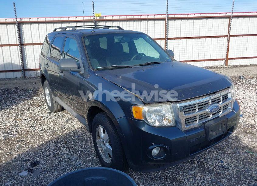 2009 Ford Escape XLT (VIN 1FMCU03749KB20987) main photo