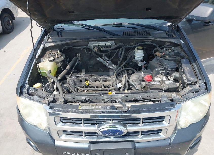 Photo 10 of 2009 Ford Escape XLT (VIN 1FMCU03749KD11535)