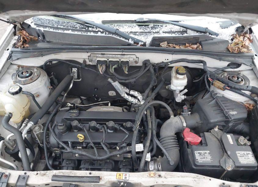 Photo 10 of 2009 Ford Escape XLT (VIN 1FMCU03759KB79241)