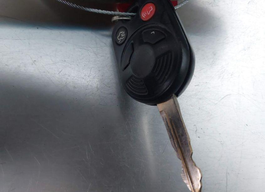 Photo 11 of 2009 Ford Escape XLT (VIN 1FMCU03759KB79241)