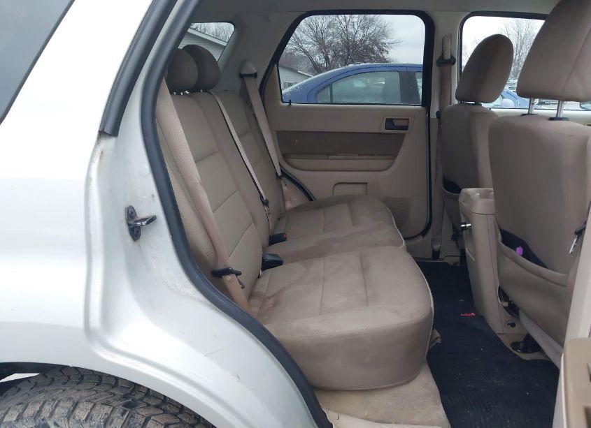 Photo 8 of 2009 Ford Escape XLT (VIN 1FMCU03759KB79241)