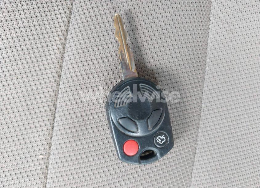 Photo 11 of 2009 Ford Escape XLT (VIN 1FMCU03759KC03621)