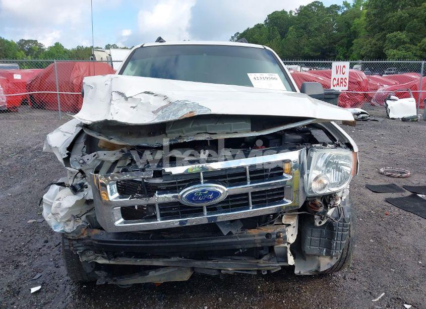 Photo 13 of 2009 Ford Escape XLT (VIN 1FMCU03759KC03621)