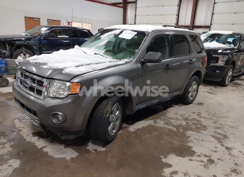 Photo 2 of 2009 Ford Escape XLT (VIN 1FMCU03759KC67397)