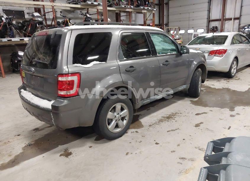 Photo 4 of 2009 Ford Escape XLT (VIN 1FMCU03759KC67397)