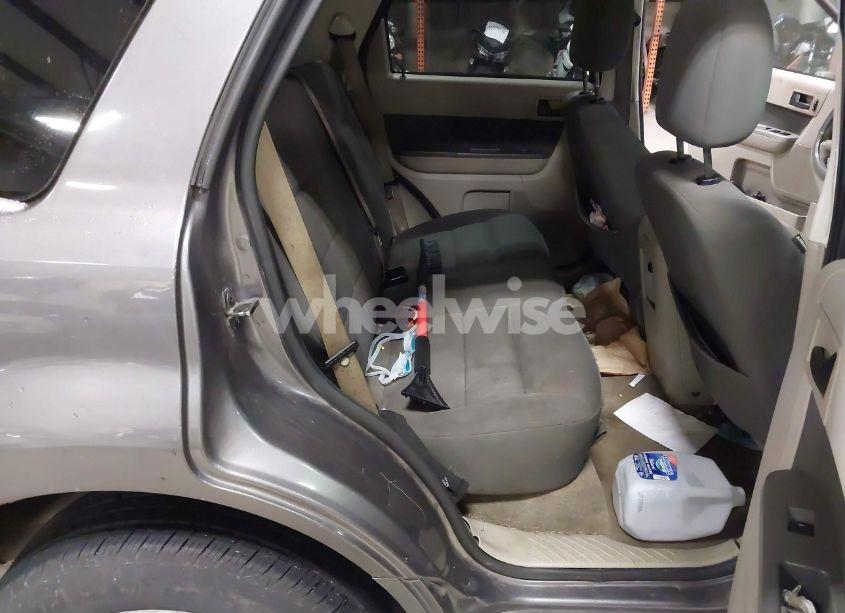 Photo 8 of 2009 Ford Escape XLT (VIN 1FMCU03759KC67397)