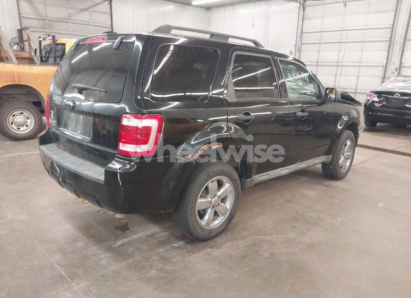 Photo 4 of 2009 Ford Escape XLT (VIN 1FMCU03769KC46946)