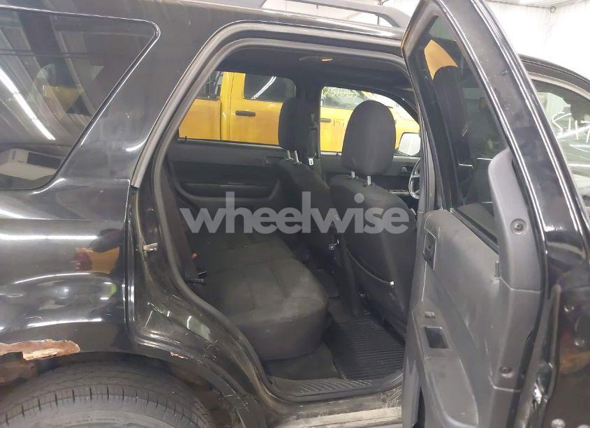 Photo 8 of 2009 Ford Escape XLT (VIN 1FMCU03769KC46946)