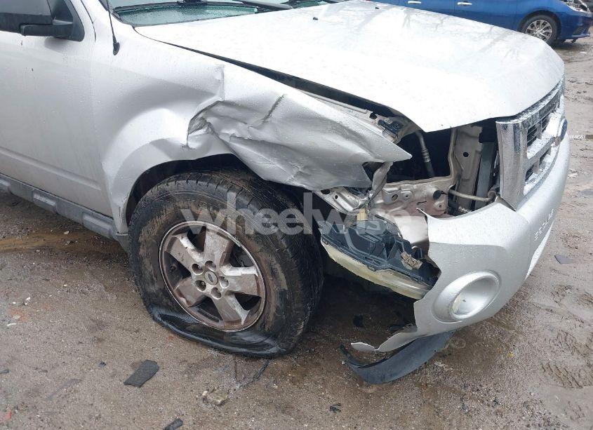 Photo 6 of 2009 Ford Escape XLT (VIN 1FMCU03779KA15358)