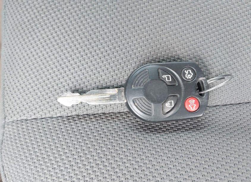 Photo 11 of 2009 Ford Escape XLT (VIN 1FMCU03779KB08915)