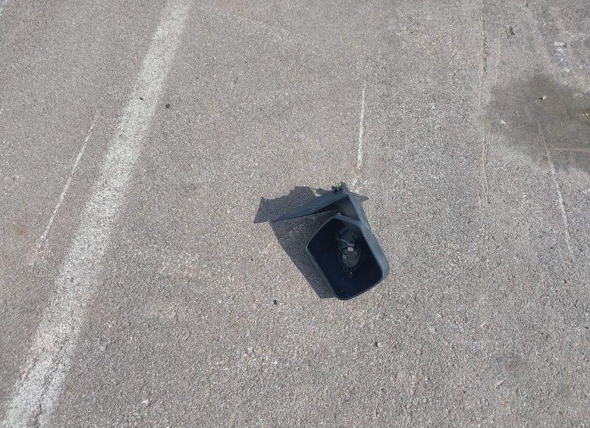 Photo 12 of 2009 Ford Escape XLT (VIN 1FMCU03779KB94906)