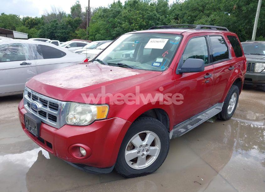 Photo 2 of 2009 Ford Escape XLT (VIN 1FMCU03789KA08788)