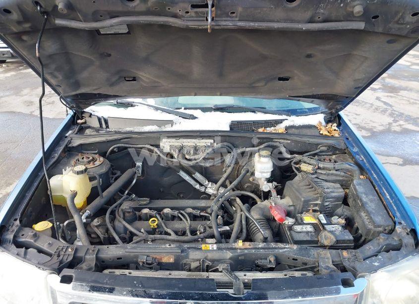 Photo 10 of 2009 Ford Escape XLT (VIN 1FMCU03789KA08841)